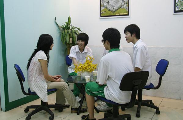 怎么幫助學(xué)生提高心理適應(yīng)能力?