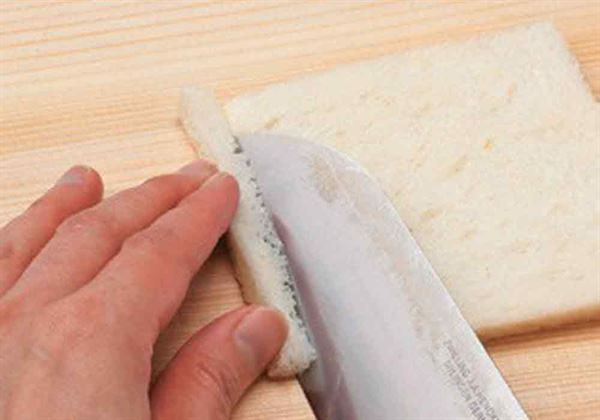 三明治怎么切 熱熱切、來回拉