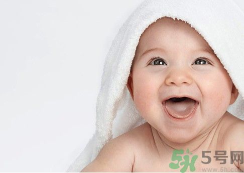 兒童的耳朵怎樣保護(hù)？保護(hù)寶寶的耳朵要做什么？