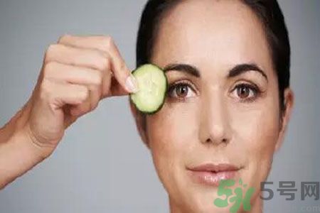  黃瓜可以直接敷臉嗎？黃瓜可以去痘痘嗎？