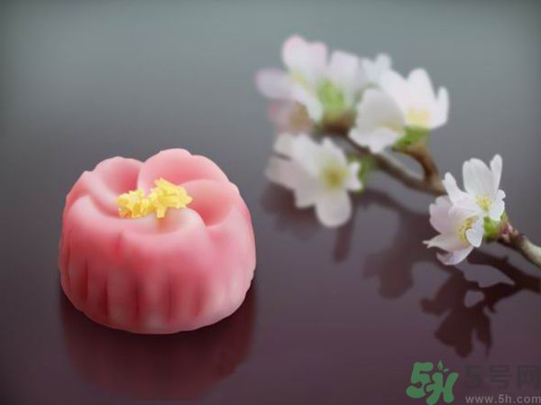 美翻了，櫻花可以做什么吃？櫻花茶怎么做？