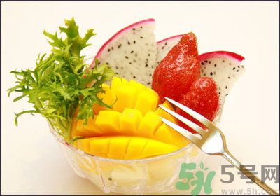 剖腹產(chǎn)后能吃蘋果嗎？剖腹產(chǎn)后能吃什么水果？