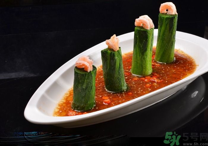 菠菜可以喝豆腐一起吃嗎？菠菜可以喝蝦一起吃嗎？