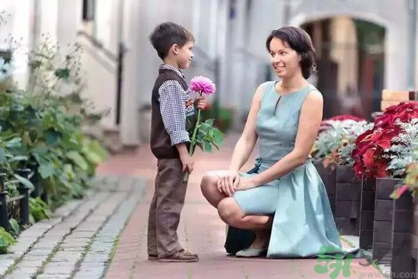 女性在職場上怎樣做才會加薪?加薪秘訣是什么？