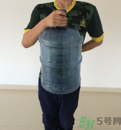 a4腰也叫水桶腰是什么意思？a4腰也叫水桶腰圖片？ 