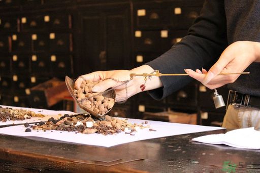 蕁麻疹會不會傳染？蕁麻疹怎么治才能好？