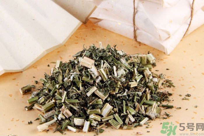 月經(jīng)量多怎么辦？月經(jīng)量多是什么原因？