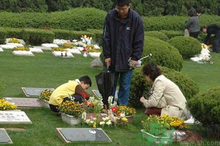 清明節(jié)的習(xí)俗有哪些？清明節(jié)吃什么？