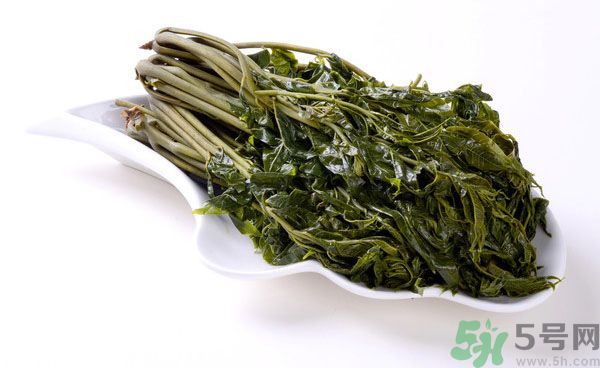 吃香椿要焯水嗎？吃香椿焯水還有營養(yǎng)價值嗎？