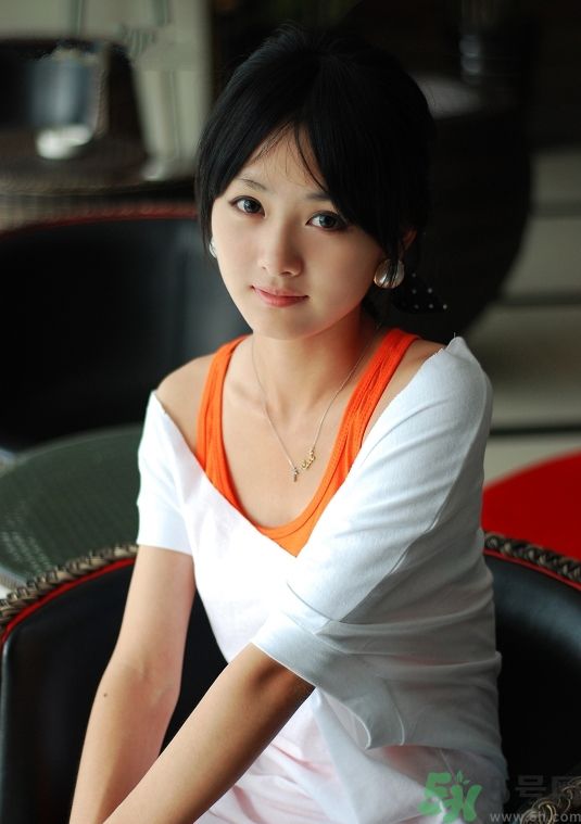 女生手腳冰涼是什么原因？手腳冰涼怎么調(diào)理？
