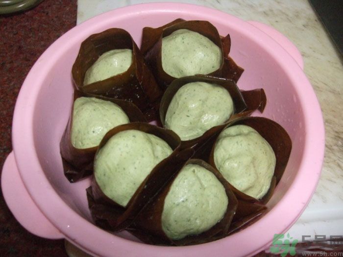 客家艾粄怎么做呢？艾粄怎么做才好吃？