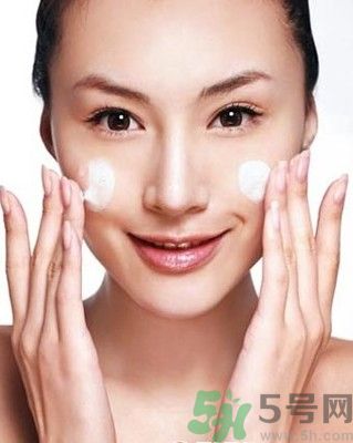 為什么會長痘痘？痘痘有哪幾種類型的？