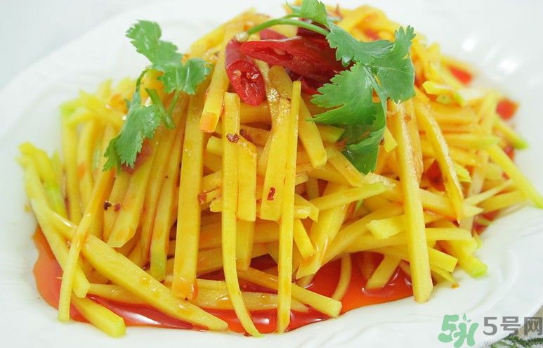 土豆絲和土豆片哪個更好吃？土豆片可以炒什么？