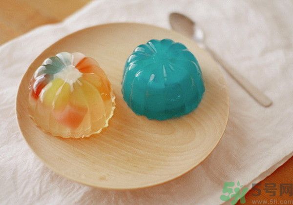 果凍吃多了好嗎？哪些食物含有添加劑？