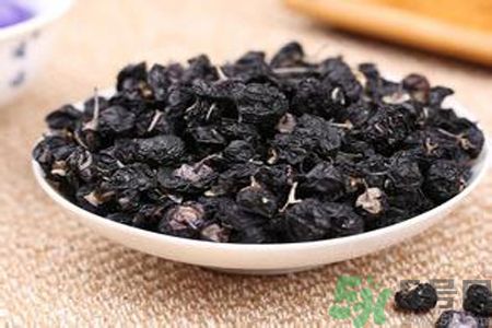 黑枸杞有什么功效？黑枸杞的好處有哪些？