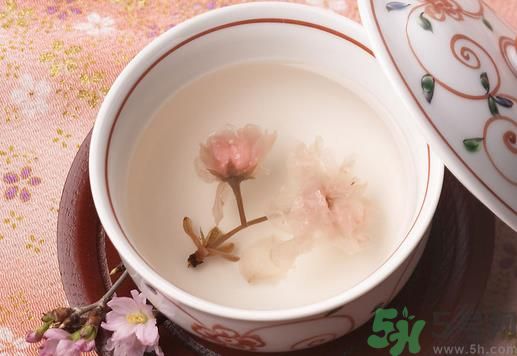 適合女性喝的茶有哪些？女性春季喝什么茶最好？