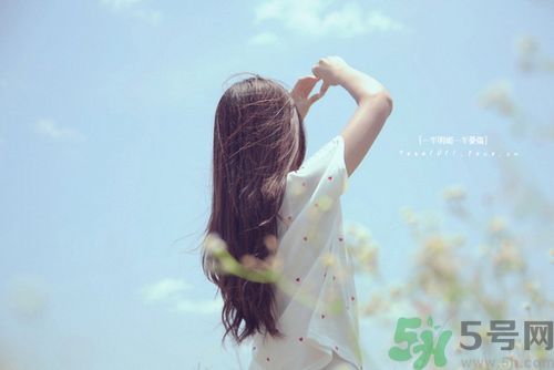 90后女孩癱瘓后出版25萬字 女人要怎樣生活最好？