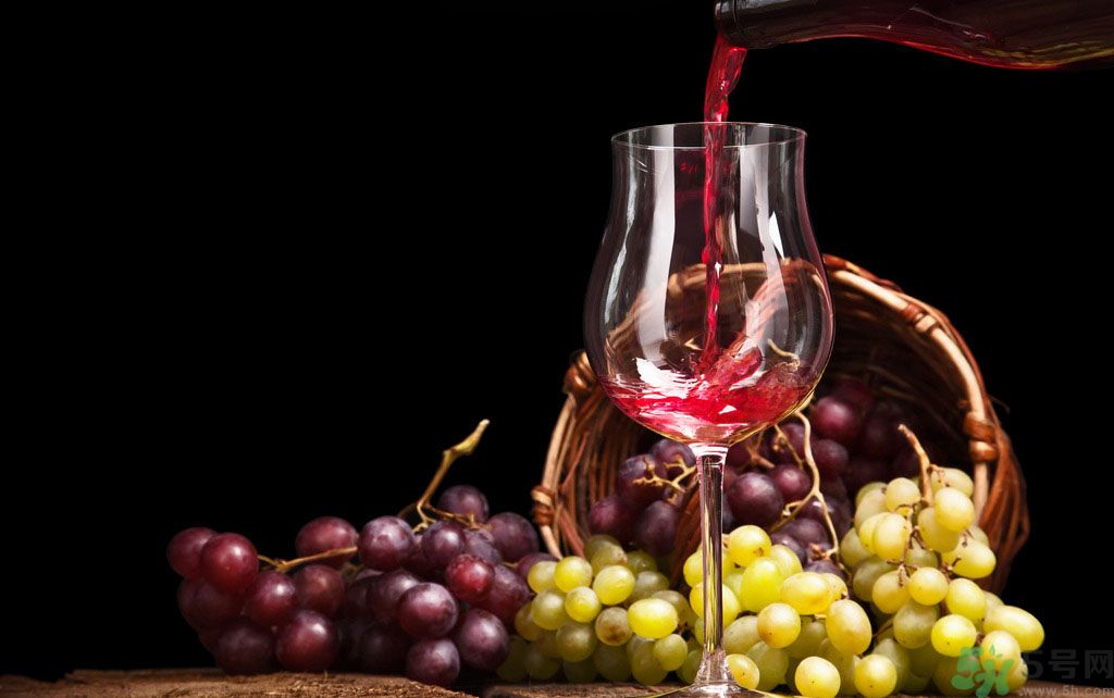 痛風(fēng)可以喝紅酒嗎？痛風(fēng)喝紅酒好嗎？