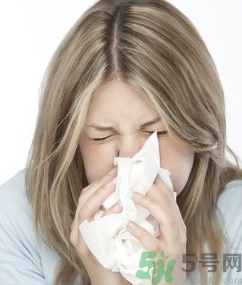 感冒了可以吃魚嗎？感冒吃魚有什么后果？