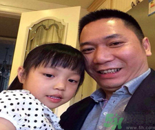 小四月是誰？小四月的爸爸是誰？