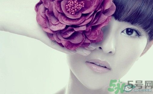 怎么快速畫出敲門妝？敲門妝要怎么畫？