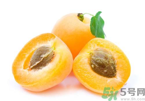 春天吃枇杷可以減肥嗎？吃枇杷減肥怎么樣？