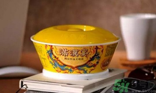 滿漢宴方便面多少錢一桶？滿漢宴方便面多少錢一箱？
