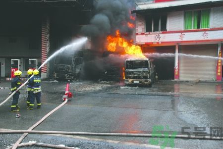 加油過滿汽車起火是怎么回事？汽車加油要注意什么？
