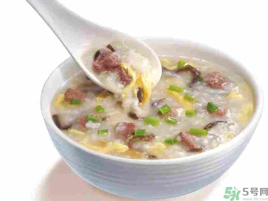早餐吃面還是包子比較好？早餐吃包子和面健康嗎？