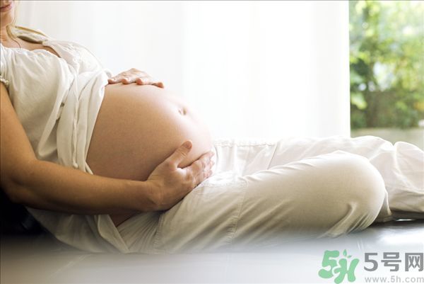 剖腹產(chǎn)和順產(chǎn)那種比較好？二者有什么不同？