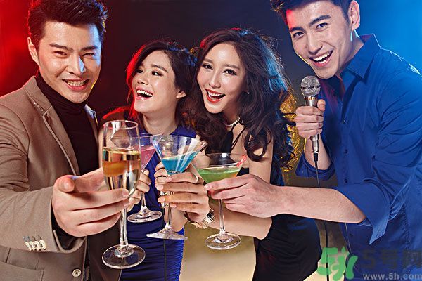 喝酒怎樣才能不傷身？飲酒要注意些什么？