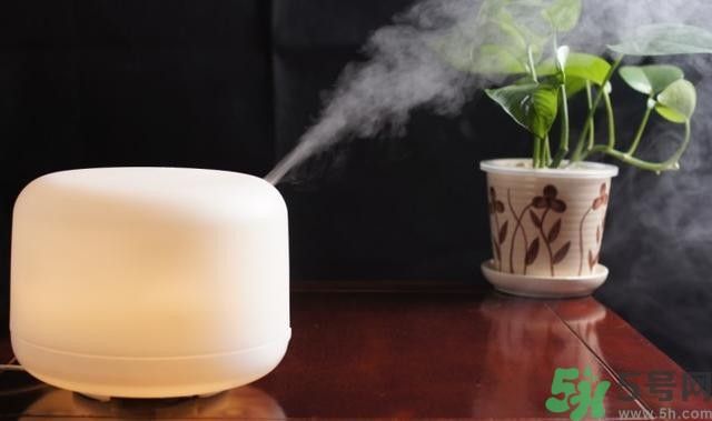 加濕器不適合什么人用？使用加濕器要注意些什么？