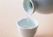 白酒能代替料酒做菜嗎？白酒可以用來做菜嗎？