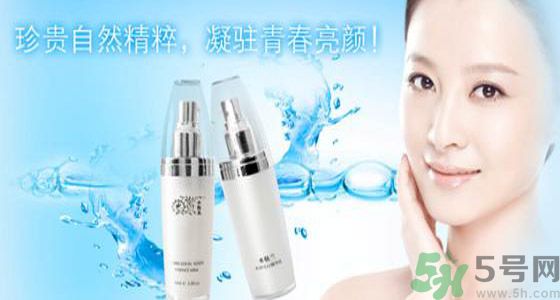 自然泉花語水妍保濕精華乳適合什么年齡？