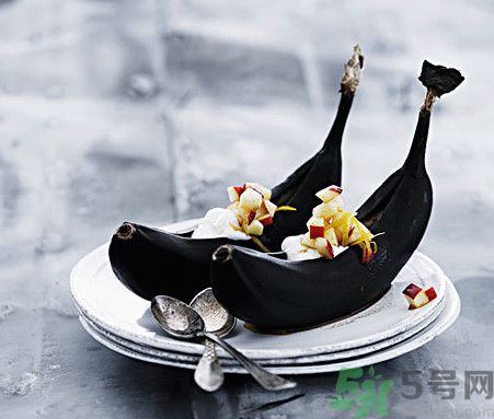 香蕉皮有黑點(diǎn)還能吃嗎？香蕉怎么保存不變黑？