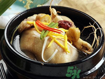 燉雞湯前要焯一下嗎？雞湯怎么燉才最鮮？