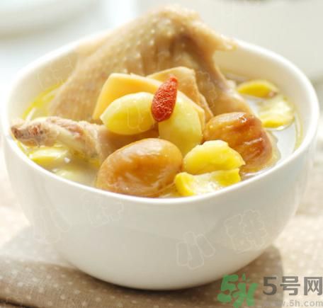 煲湯用什么鍋好？燉雞湯用什么鍋好呢？