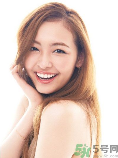 花生可以美白牙齒嗎？怎么用花生美白牙齒？