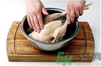 白切雞怎么入味？白切雞怎么做好吃？