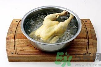 白切雞怎么入味？白切雞怎么做好吃？