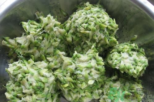 槐花怎么做好吃？槐花的做法有哪些？