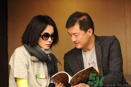 李亞鵬寫給王菲的情詩寫了什么？王菲和李亞鵬為什么離婚？