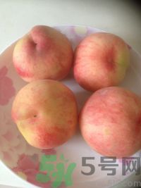 寶寶可以吃桃子嗎？寶寶吃桃子好不好？