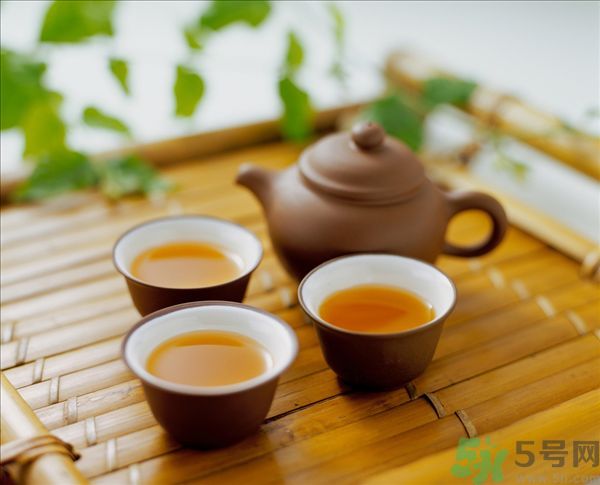 過敏性濕疹能喝烏龍茶嗎？過敏性濕疹喝烏龍茶好不好？