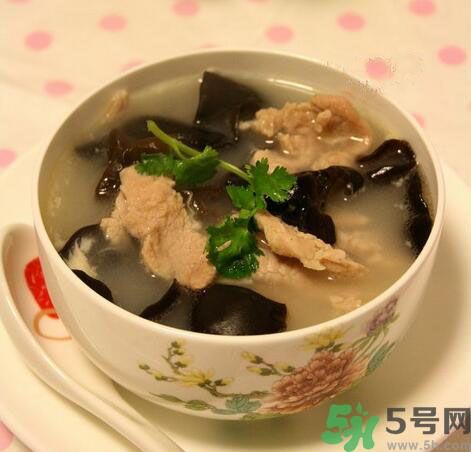 喝啤酒之后可以喝奶茶嗎？喝啤酒之后喝奶茶好嗎？