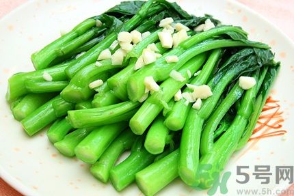 炒青菜為什么發(fā)黑？炒青菜發(fā)黑怎么辦？