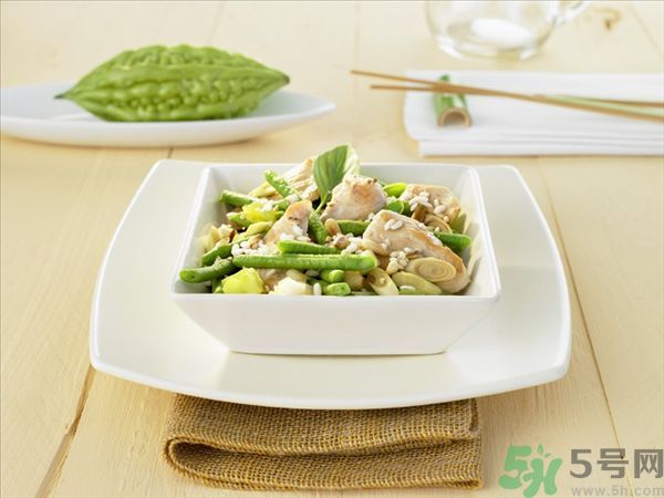 夏天吃苦瓜有什么好處？夏天吃苦瓜好嗎？