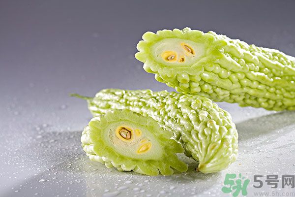 夏天吃苦瓜有什么好處？夏天吃苦瓜好嗎？