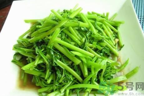 炒空心菜發(fā)黑怎么辦？空心菜怎么炒不發(fā)黑？