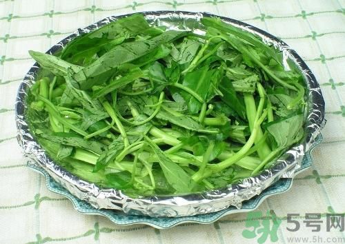 空心菜泡水了還能吃嗎？泡水的空心菜可以吃嗎？